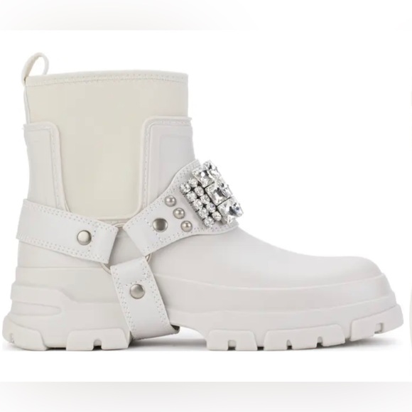 Host Pick! KARL LAGERFELD 🆕 ‘Rylie’ Crystal Studded Lug Boot Winter White. Sz 8. - Picture 3 of 6